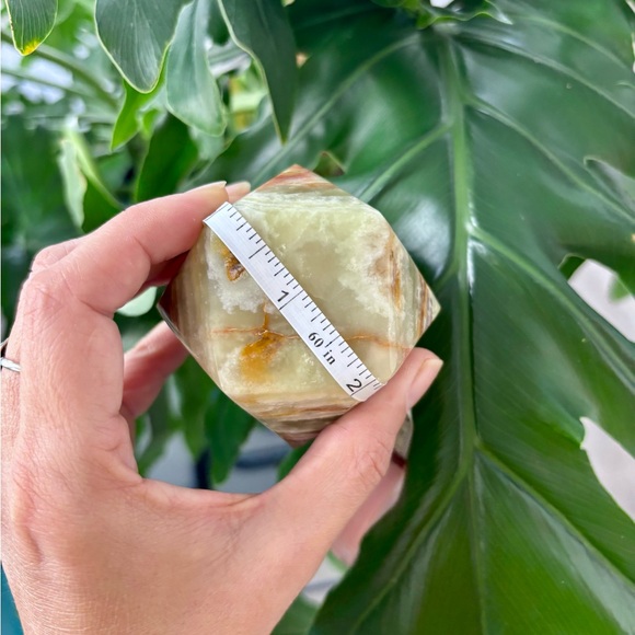 Green Onyx Paper weight - Picture 6 of 6